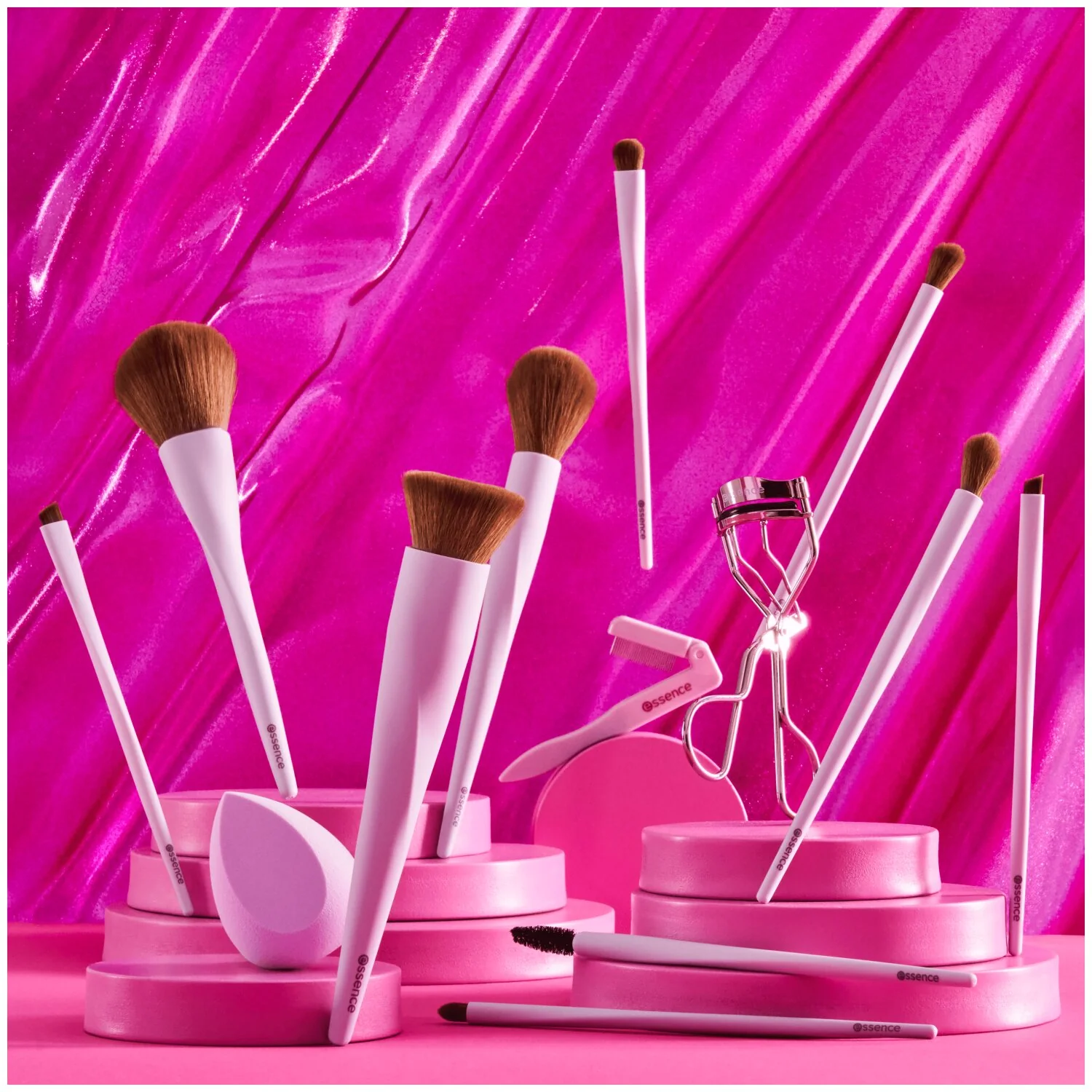 Essence All In One Blending Brush wielofunkcyjny pędzel do makijażu 01, 1 szt. 