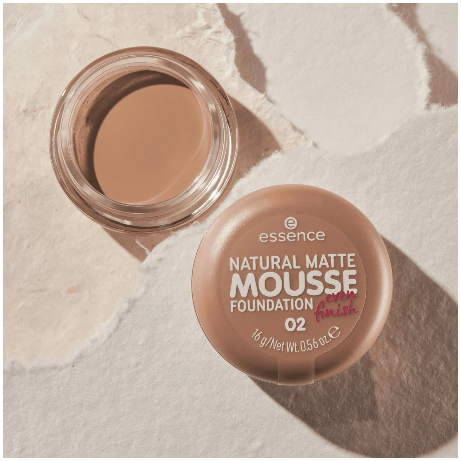 Essence Natural Matte Mousse Foundation podkład do twarzy w musie 02, 16 g